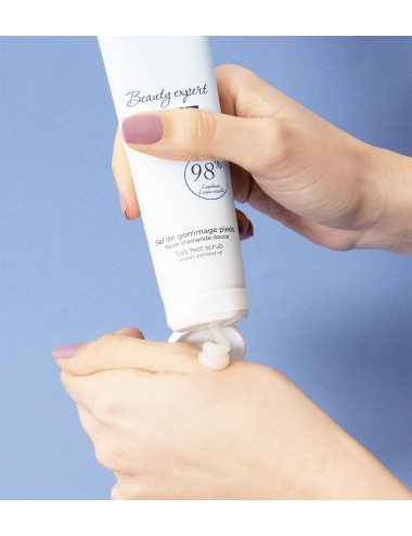 Peggy Sage Sale scrub piedi...